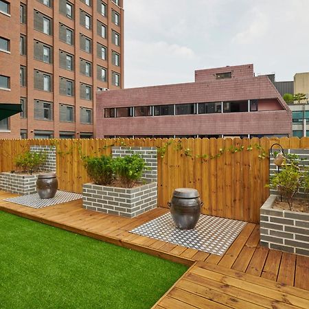 Eight Rest Hostel Myeongdong Seul Esterno foto